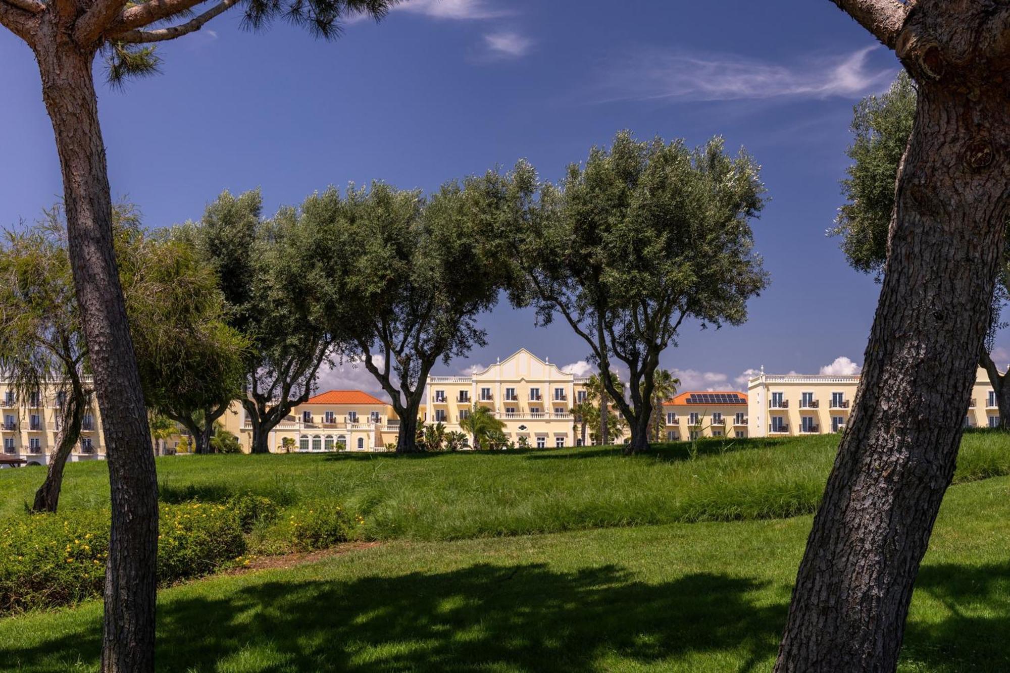 Domes Lake Algarve, Autograph Collection Виламура Экстерьер фото The campus of the University of Patras