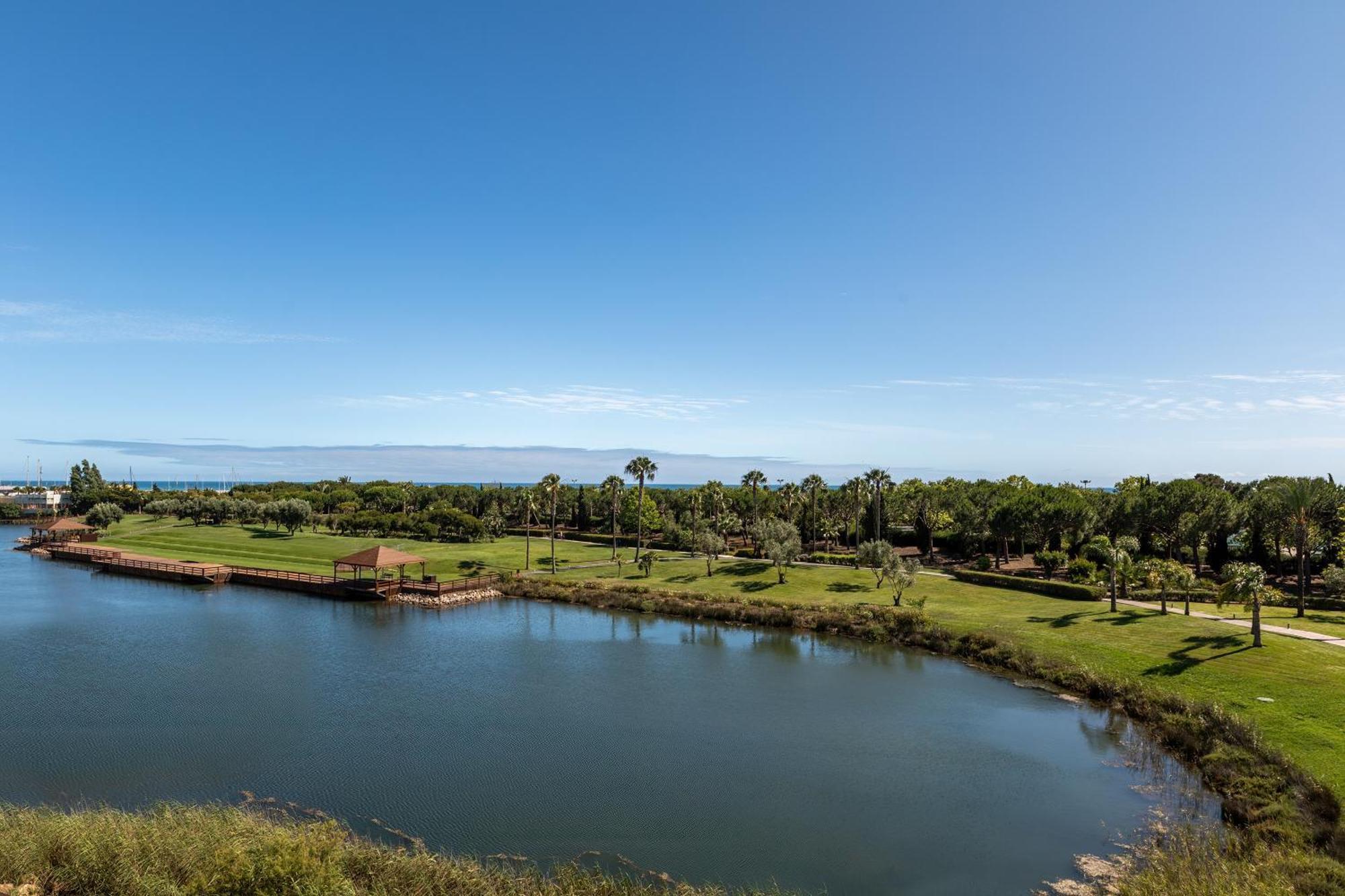 Domes Lake Algarve, Autograph Collection Виламура Экстерьер фото Golf course in Quinta do Lago